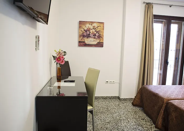 De Faroles Hotell 2*