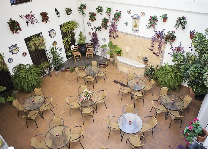 Hotell De Faroles 2*