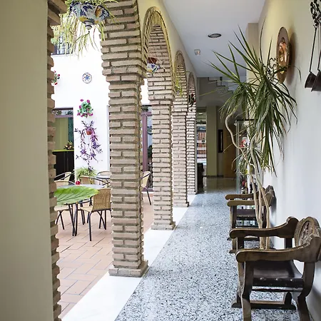 De Faroles 2* قرطبة