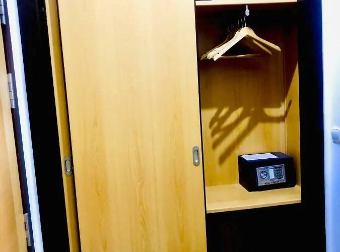 De Faroles فندق 2*