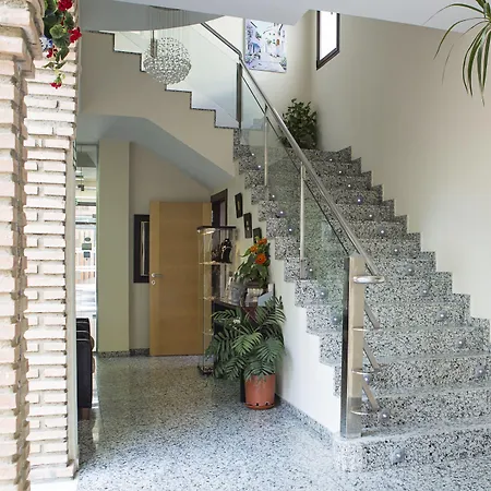 De Faroles 2* קורדובה