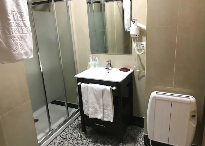 מלון De Faroles 2*