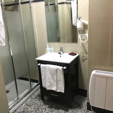 호텔 데 파롤레스 2*