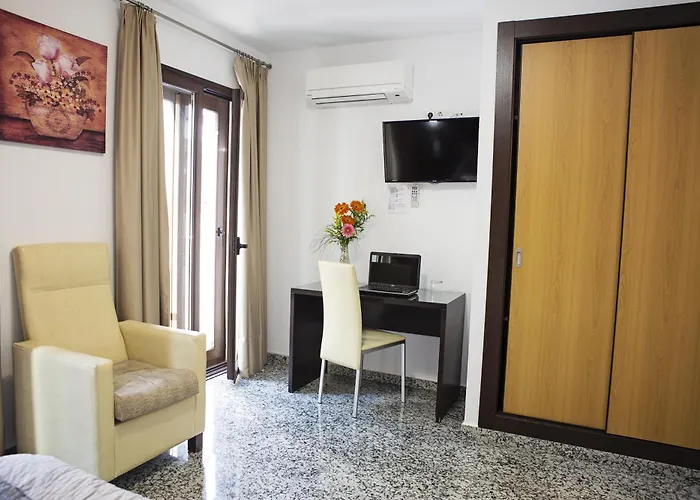 Hotel De Faroles Cordoba